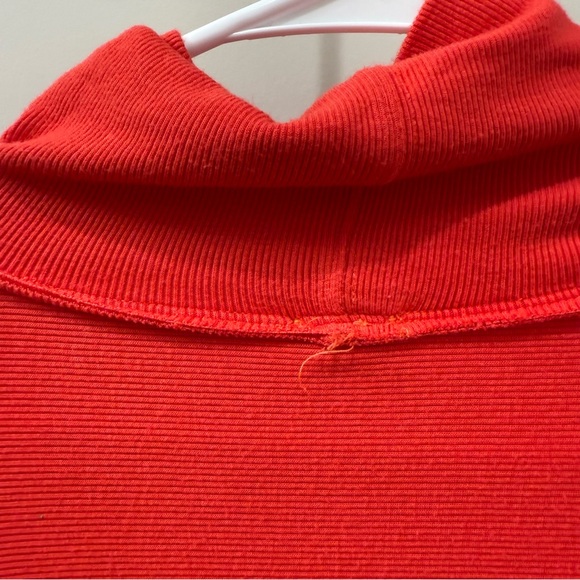 Free People We The Free Alameda Cowl Neck Sweater XS Coral Red Dolman Oversized - Picture 10 of 11
